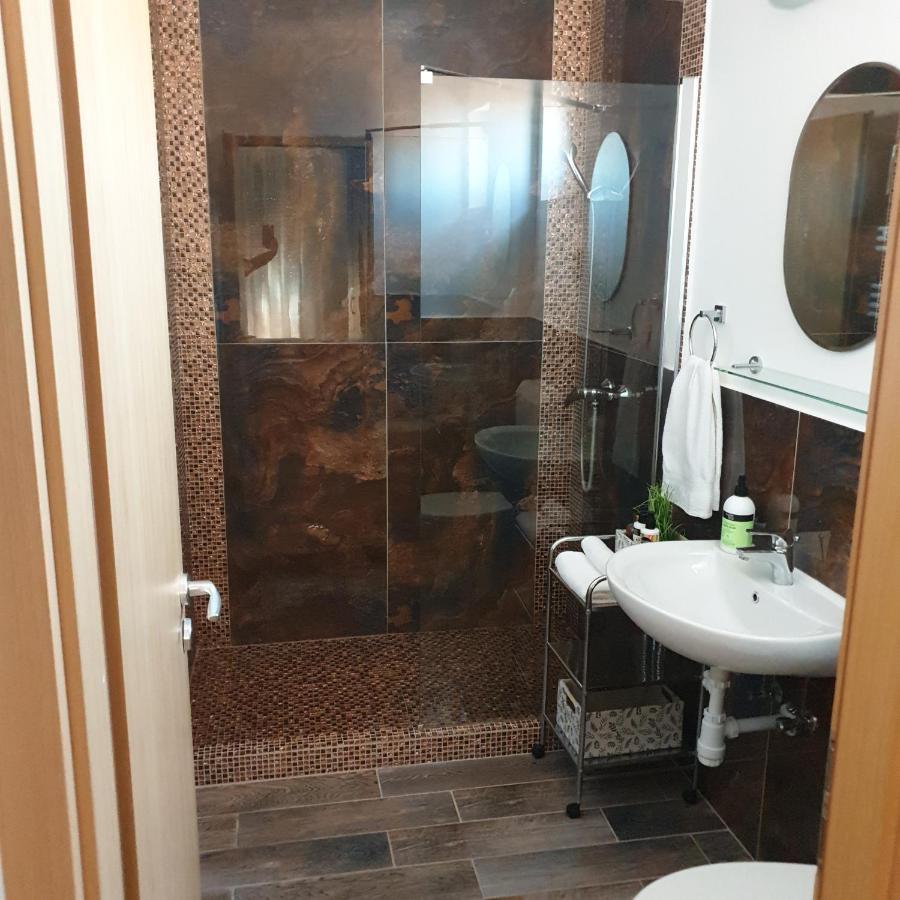 Fit Paradise Apartman Miskolc Exterior photo